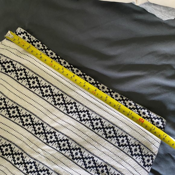 Ann Taylor | Geometric A-Line Straight Pencil Skirt Size 2 - Picture 8 of 9